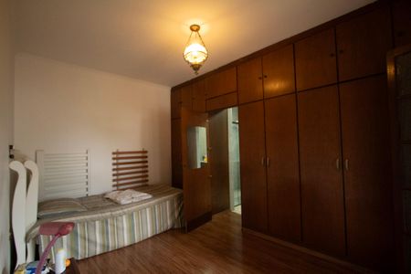 Casa para alugar com 700m², 6 quartos e 8 vagasSuíte 1