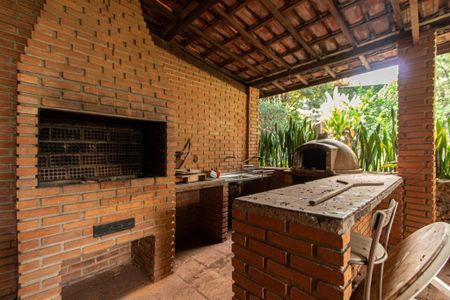 Casa para alugar com 700m², 6 quartos e 8 vagasÁrea gourmet