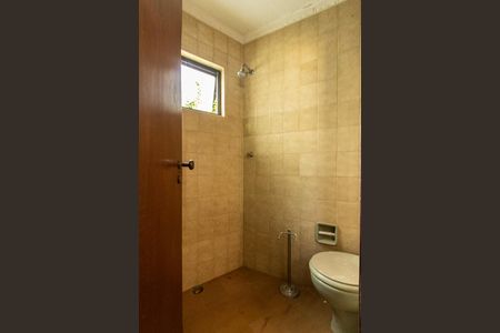 Casa para alugar com 700m², 6 quartos e 8 vagasVestiário