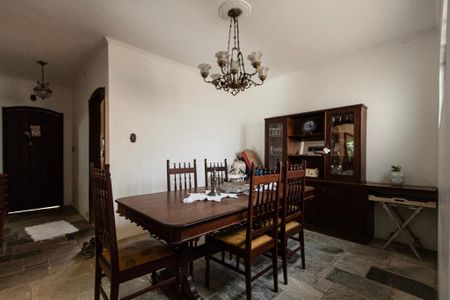 Casa para alugar com 700m², 6 quartos e 8 vagasSala de Jantar