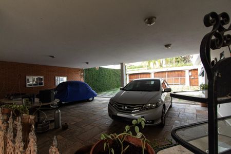 Casa para alugar com 700m², 6 quartos e 8 vagasGaragem