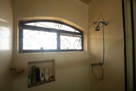 Casa para alugar com 700m², 6 quartos e 8 vagasBanheiro Suíte 2