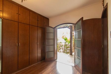 Casa para alugar com 700m², 6 quartos e 8 vagasSuíte 1