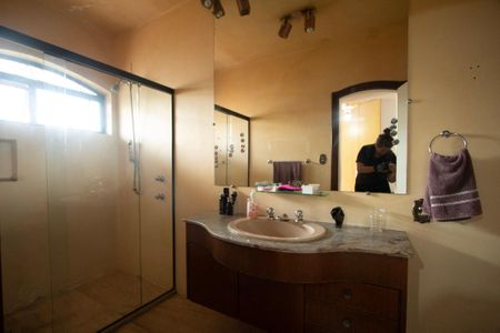 Casa para alugar com 700m², 6 quartos e 8 vagasBanheiro Suíte 3