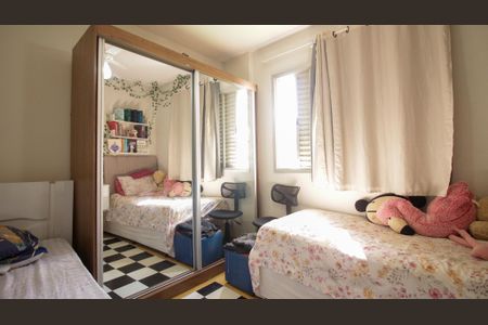 Apartamento à venda com 65m², 2 quartos e 1 vagaQuarto 2