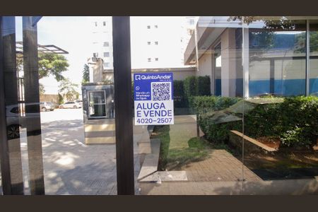 Apartamento à venda com 65m², 2 quartos e 1 vagaFachada - Placa