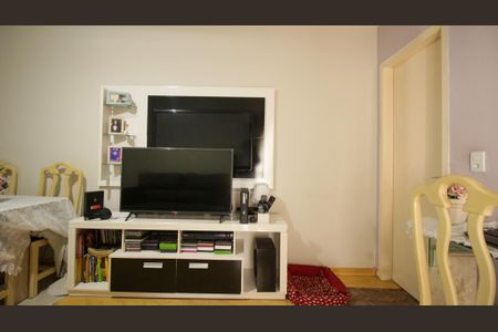 Apartamento à venda com 65m², 2 quartos e 1 vagaSala