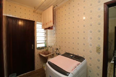 Casa à venda com 200m², 3 quartos e 2 vagasÁrea de Serviço