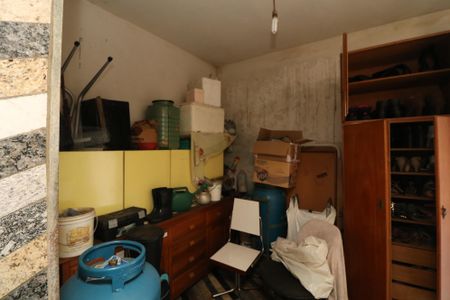Casa à venda com 200m², 3 quartos e 2 vagasQuarto de Serviço