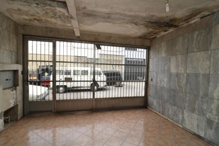 Casa à venda com 200m², 3 quartos e 2 vagasGaragem