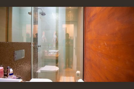 Apartamento à venda com 162m², 3 quartos e sem vaga Apartamento à venda com 162m², 3 quartos e sem vagaBanheiro 2