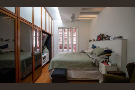 Apartamento à venda com 162m², 3 quartos e sem vaga Apartamento à venda com 162m², 3 quartos e sem vagaQuarto 1