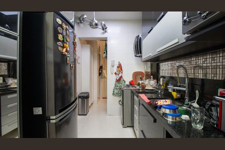 Apartamento à venda com 162m², 3 quartos e sem vaga Apartamento à venda com 162m², 3 quartos e sem vagaCozinha