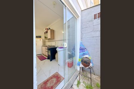 Apartamento para alugar com 45m², 1 quarto e sem vagaÁrea externa