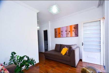 Casa à venda com 180m², 4 quartos e sem vagaSala de estar