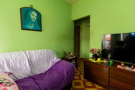 Casa à venda com 330m², 2 quartos e 2 vagasSala