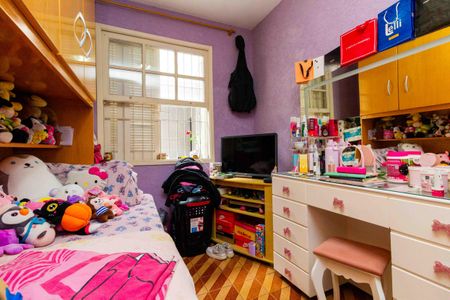 Casa à venda com 330m², 2 quartos e 2 vagasQuarto 2