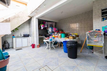 Casa à venda com 330m², 2 quartos e 2 vagasQuintal e Área de Serviço