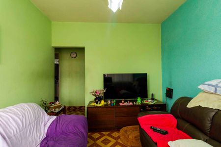 Casa à venda com 330m², 2 quartos e 2 vagasSala