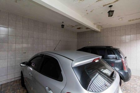 Casa à venda com 330m², 2 quartos e 2 vagasGaragem