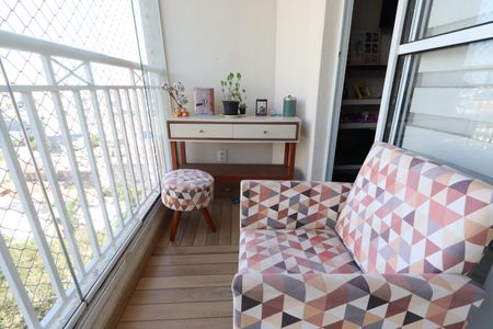 Apartamento à venda com 65m², 2 quartos e 1 vagaVaranda