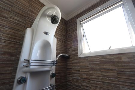 Apartamento à venda com 65m², 2 quartos e 1 vagaBanheiro Social