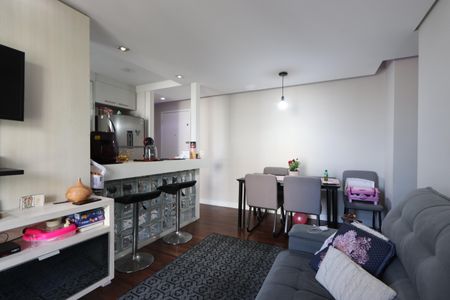 Apartamento à venda com 65m², 2 quartos e 1 vagaSala