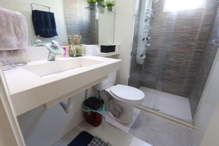 Apartamento à venda com 65m², 2 quartos e 1 vagaBanheiro Social