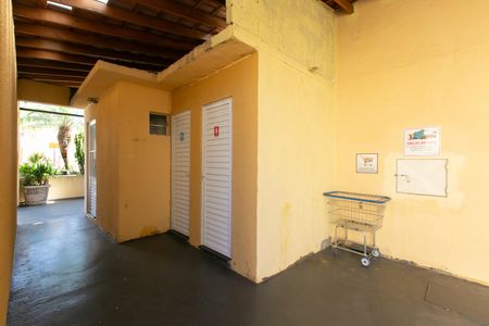 Casa de condomínio à venda com 60m², 2 quartos e 1 vagaÁrea comum - Pátio