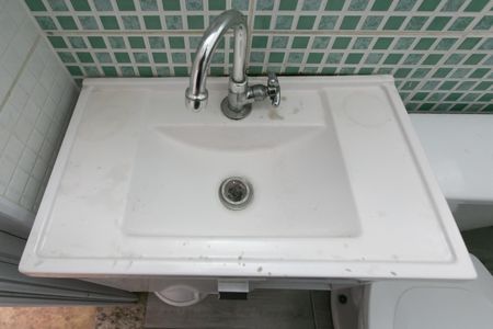 Casa de condomínio à venda com 60m², 2 quartos e 1 vagaLavabo