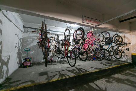 Casa de condomínio à venda com 60m², 2 quartos e 1 vagaÁrea comum - Bicicletário