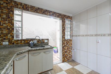 Casa de condomínio à venda com 60m², 2 quartos e 1 vagaCozinha
