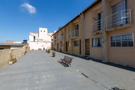 Casa de condomínio à venda com 60m², 2 quartos e 1 vagaÁrea comum - Área Externa