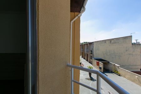 Casa de condomínio à venda com 60m², 2 quartos e 1 vagaVaranda do Quarto 2