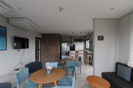 Apartamento para alugar com 37m², 2 quartos e sem vaga Apartamento para alugar com 37m², 2 quartos e sem vagaÁrea comum - Salão de festas