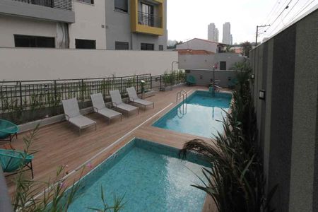 Apartamento para alugar com 37m², 2 quartos e sem vaga Apartamento para alugar com 37m², 2 quartos e sem vagaÁrea comum - Piscina