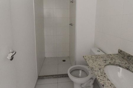 Apartamento para alugar com 37m², 2 quartos e sem vaga Apartamento para alugar com 37m², 2 quartos e sem vagaBanheiro
