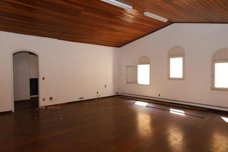 Casa para alugar com 400m², 4 quartos e 6 vagasMezanino da sala