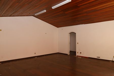 Casa para alugar com 400m², 4 quartos e 6 vagasMezanino da sala