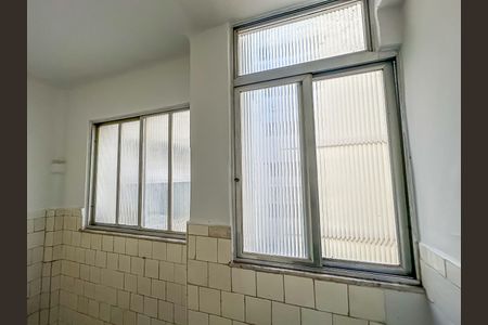 Apartamento à venda com 59m², 2 quartos e sem vagaCozinha e Área de Serviço