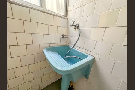 Apartamento à venda com 59m², 2 quartos e sem vagaCozinha e Área de Serviço