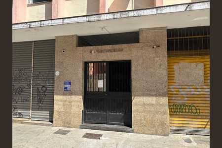 Apartamento à venda com 59m², 2 quartos e sem vagaFachada + Placa