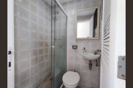 Apartamento à venda com 308m², 3 quartos e 2 vagasBanheiro de Serviço