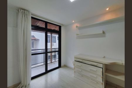 Apartamento à venda com 308m², 3 quartos e 2 vagasQuarto 1
