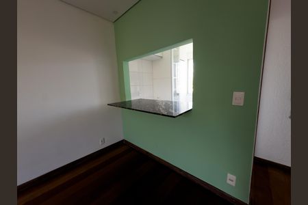 Apartamento para alugar com 65m², 2 quartos e 1 vagaSala 