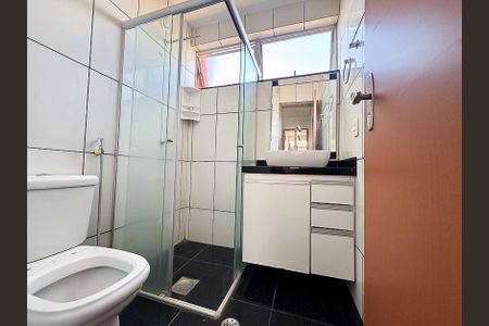 Apartamento para alugar com 65m², 2 quartos e 1 vagaBanheiro