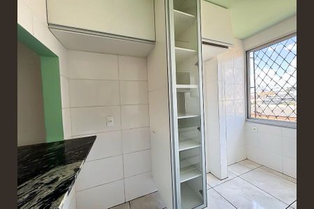 Apartamento para alugar com 65m², 2 quartos e 1 vagaCozinha