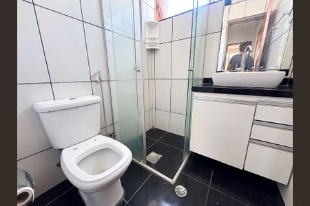 Apartamento para alugar com 65m², 2 quartos e 1 vagaBanheiro