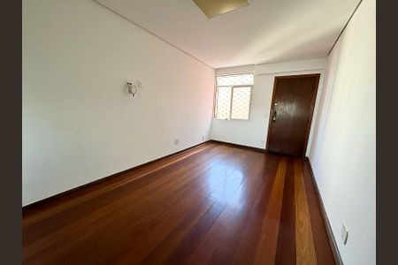 Apartamento para alugar com 65m², 2 quartos e 1 vagaQuarto 1