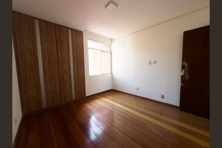 Apartamento para alugar com 65m², 2 quartos e 1 vagaQuarto 2